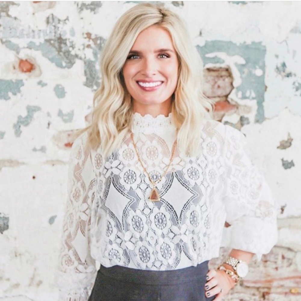 Meet your Posher, Brooke